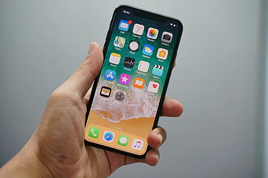Apple обновила версии iOS для старых устройств